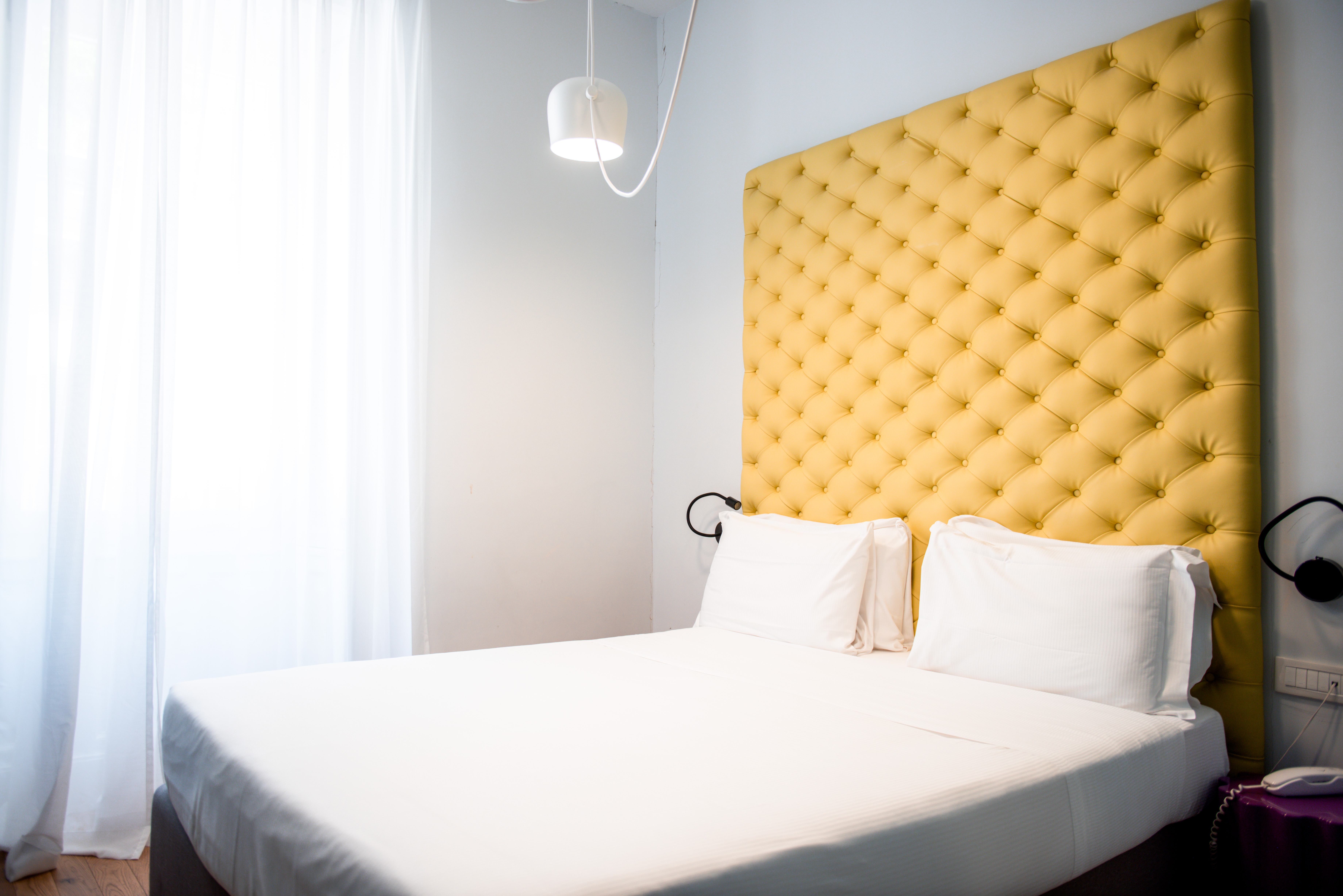 EXECUTIVE, DOUBLE BED