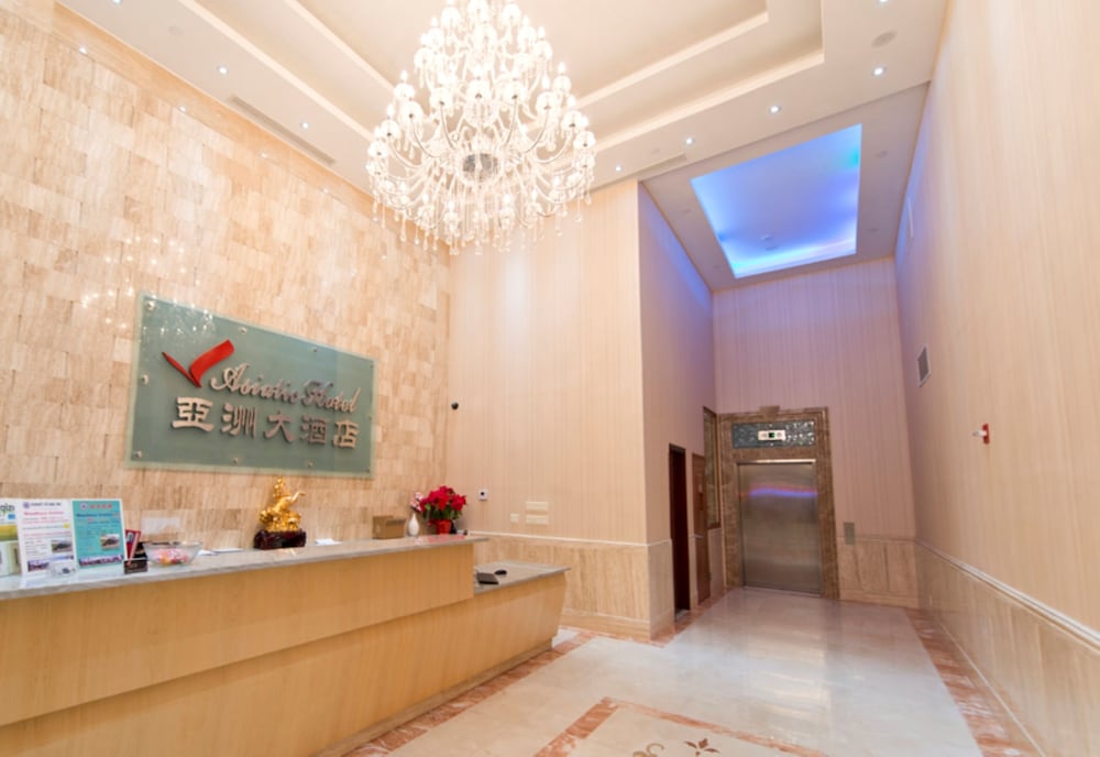 lobby