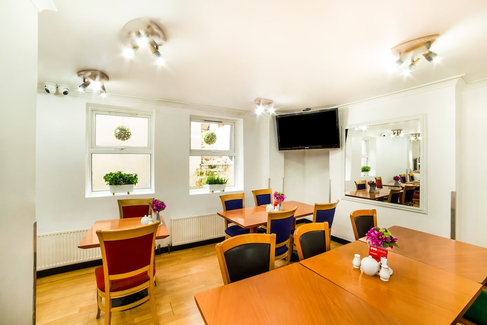 OYO Townhouse New England, London Victoria 26/33