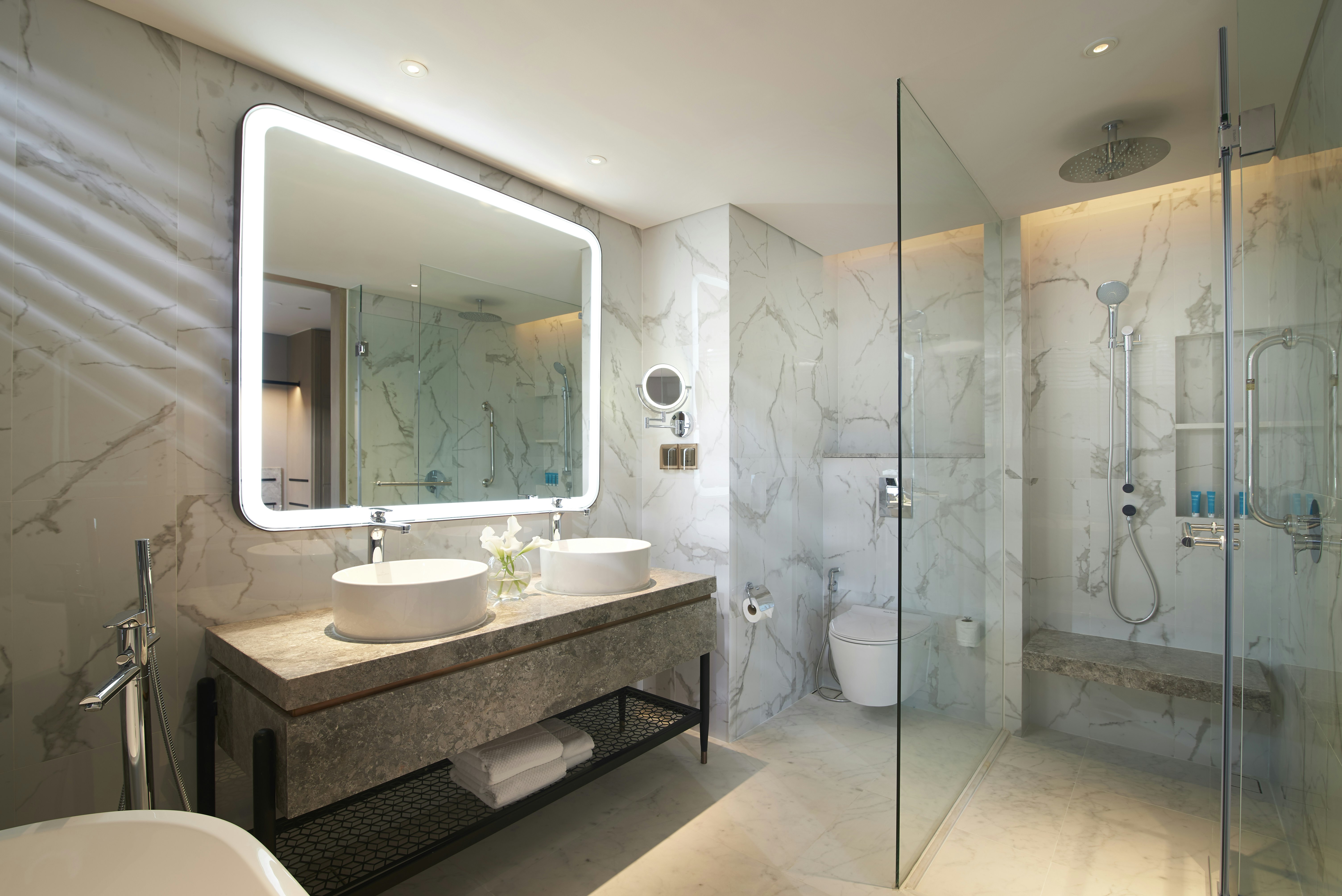 Amari Bangkok 50/50