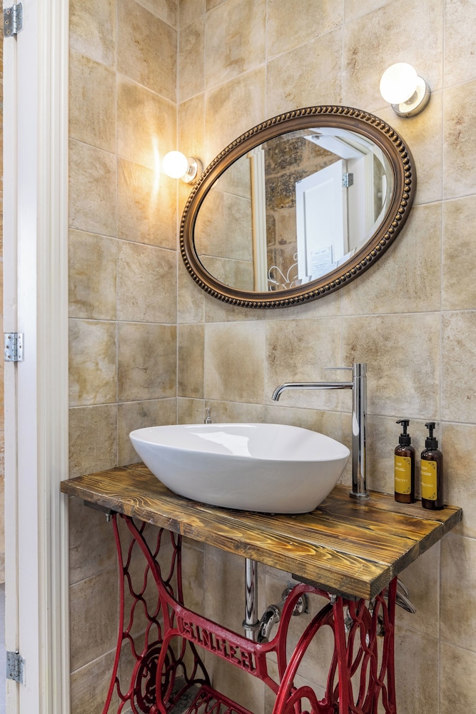 Lemon Tree Bed & Breakfast 30/30