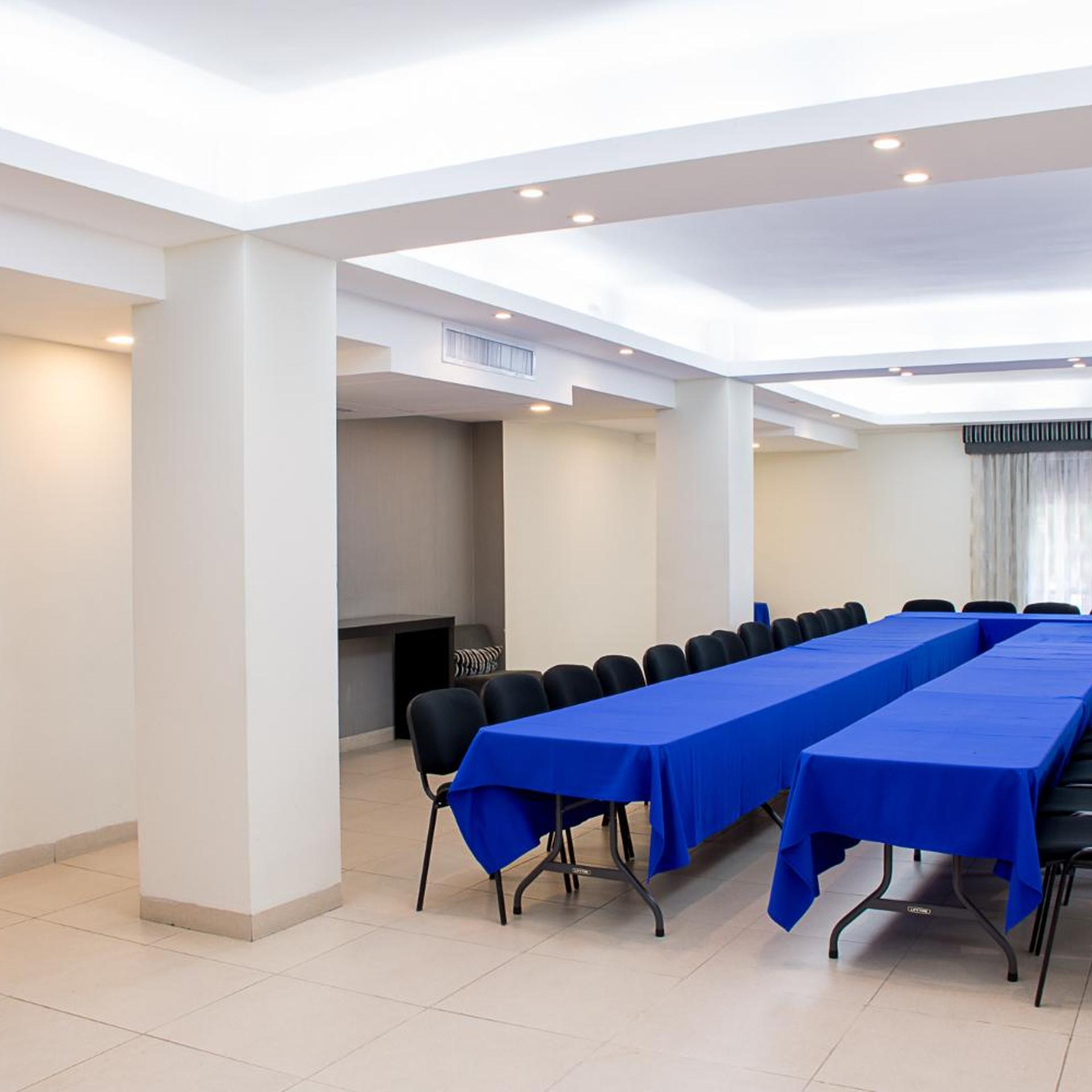 Hotel Mansur 31/43