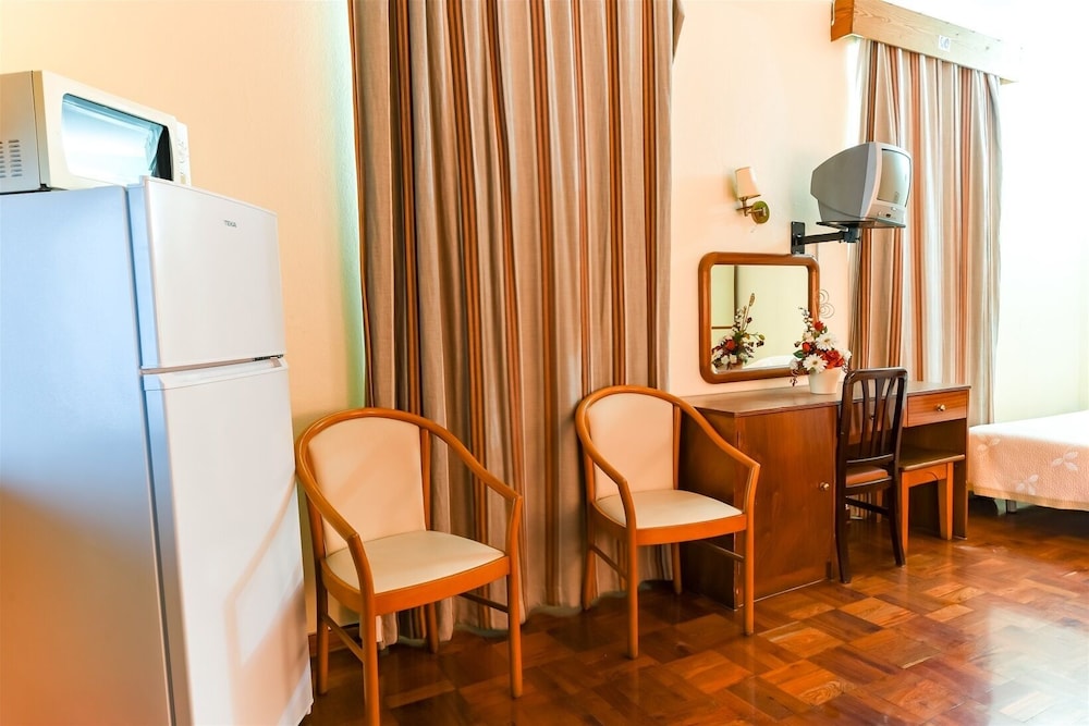 Hotel Residencial Colombo 35/50