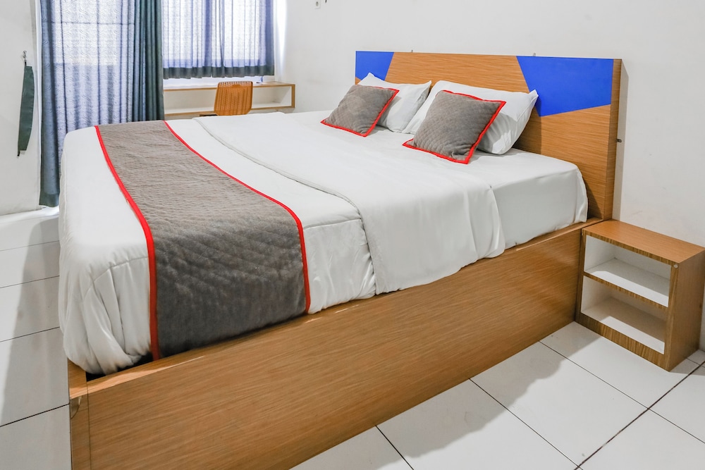 Hotel O Tower Mahakam at Riverview Jababeka Living Plaza Room PDL 99 18/41