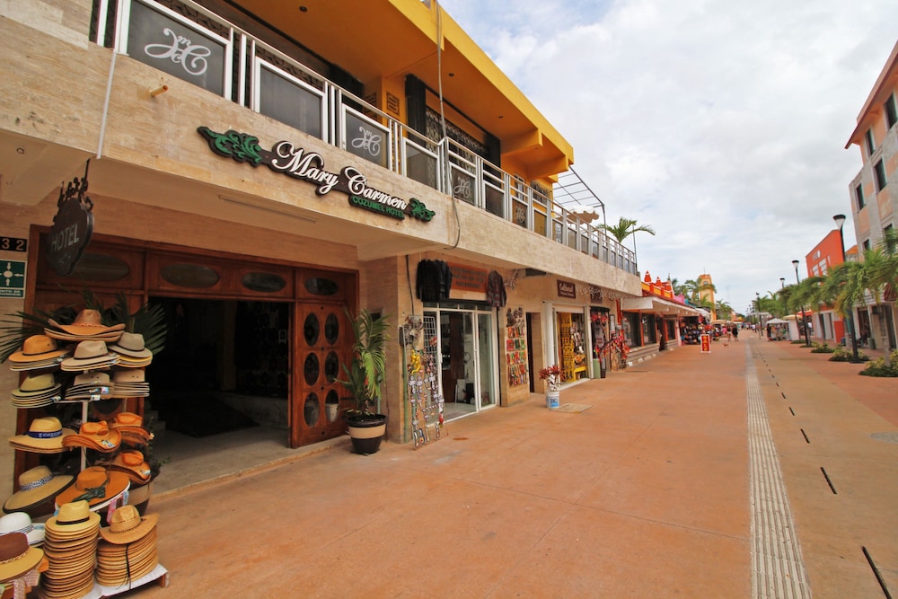 Hotel Mary Carmen 64/72