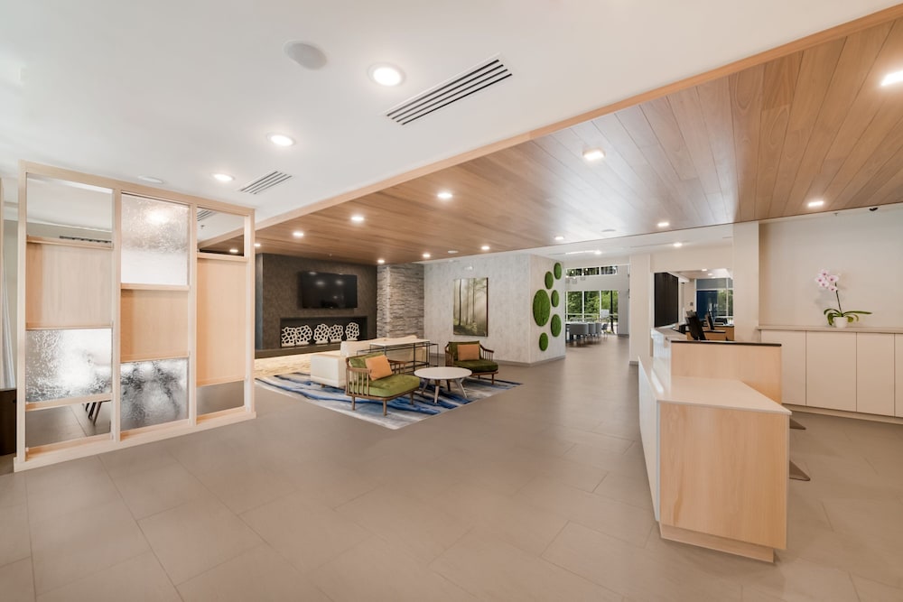 Fairfield Inn & Suites by Marriott Virginia Beach Town Center 3/20