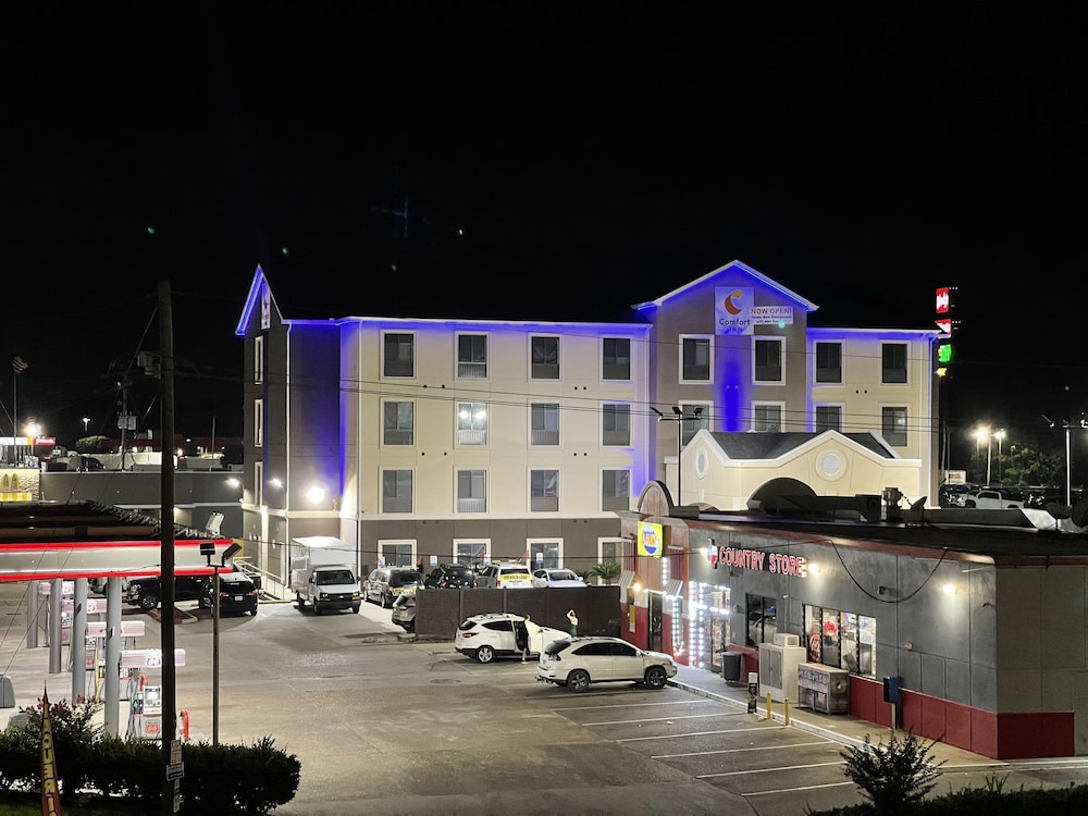 Comfort Inn Orange I-10 7/44