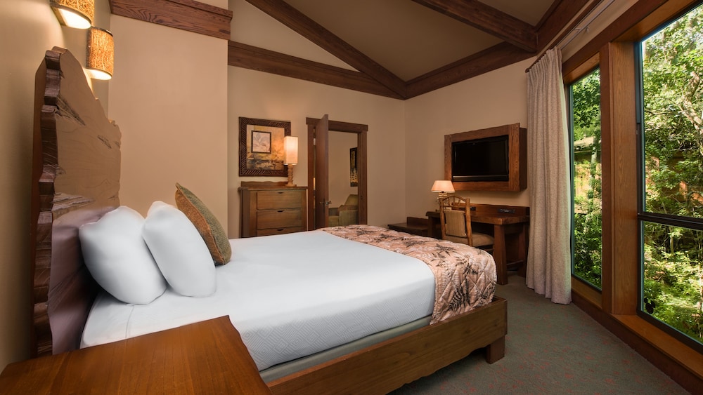 Disneys Saratoga Springs Resort and Spa 9/50