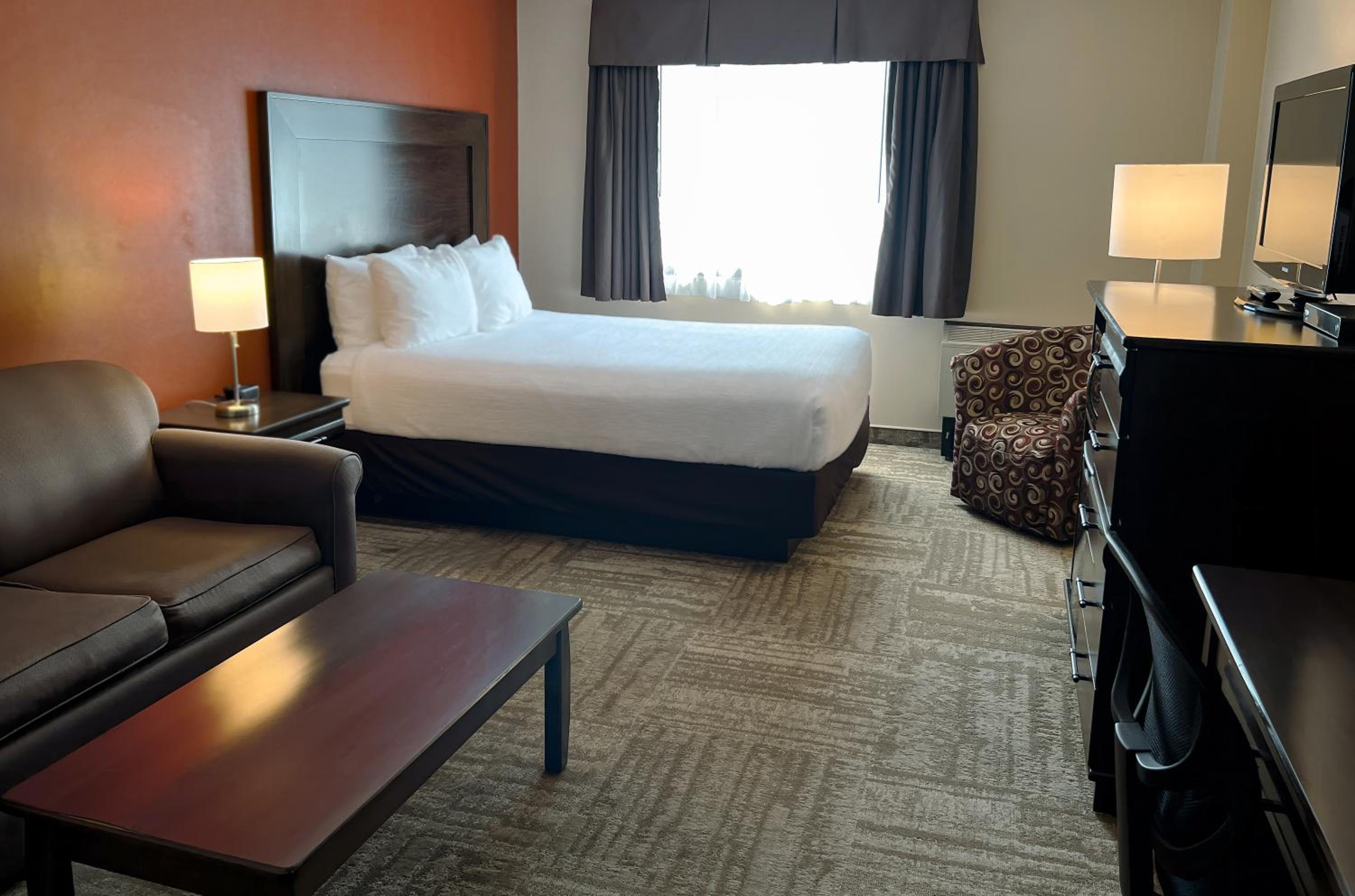 Coast, Queen Bed