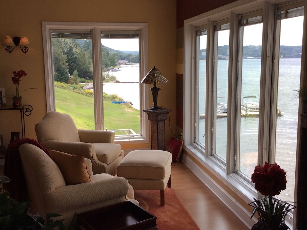 Pictured Rocks Bed and Breakfast 29/61