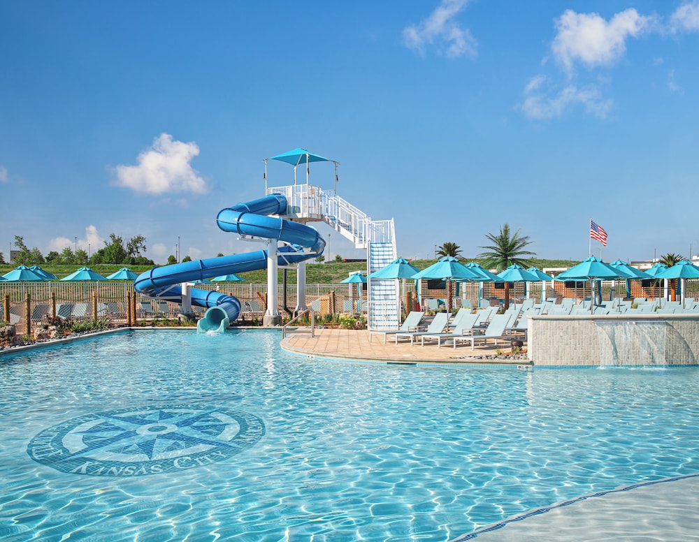Margaritaville Hotel Kansas City 43/52