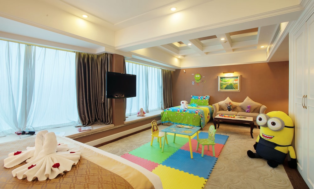 Grand Bay Hotel Zhuhai 39/50