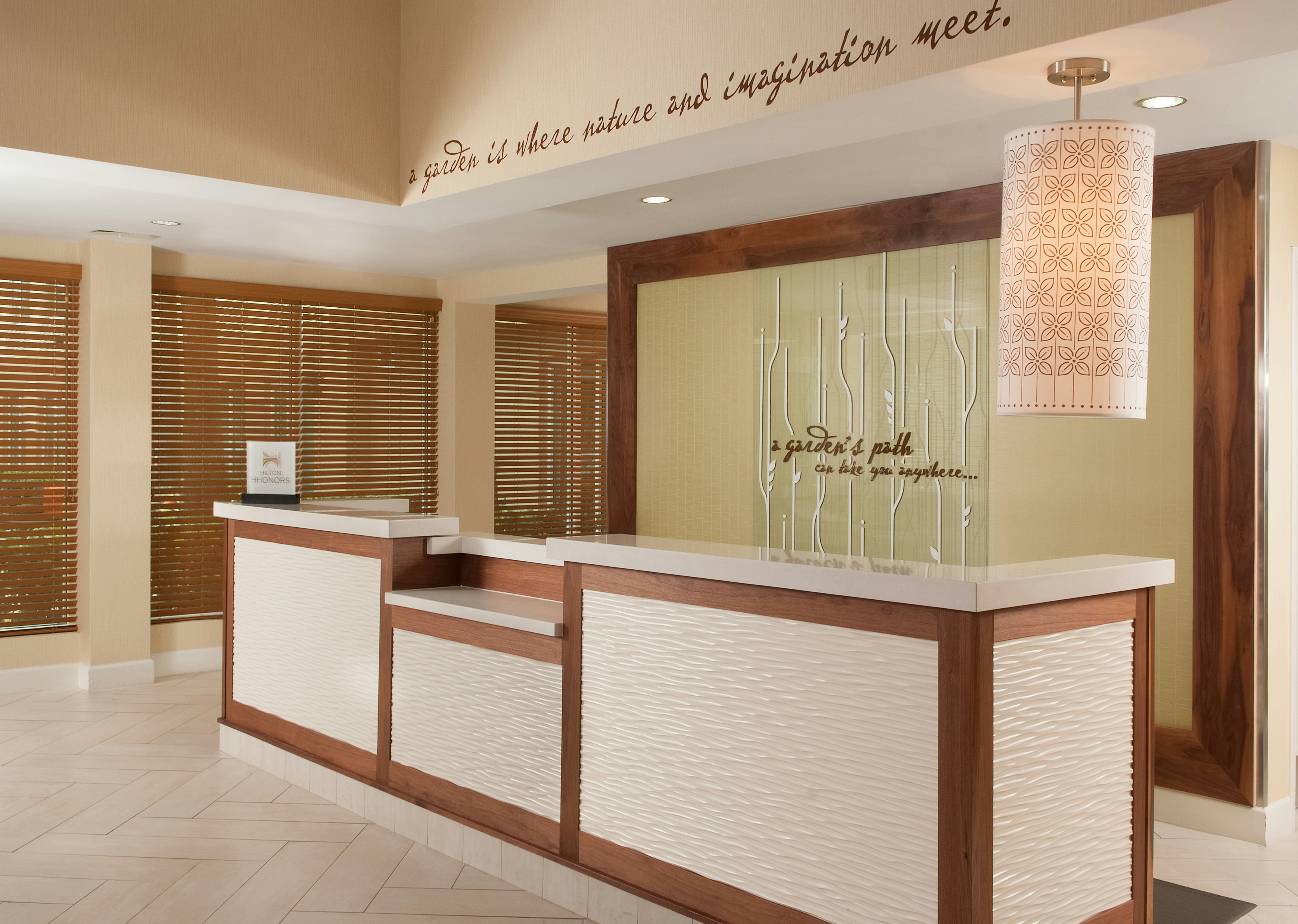 Hilton Garden Inn Orlando Airport 8/73