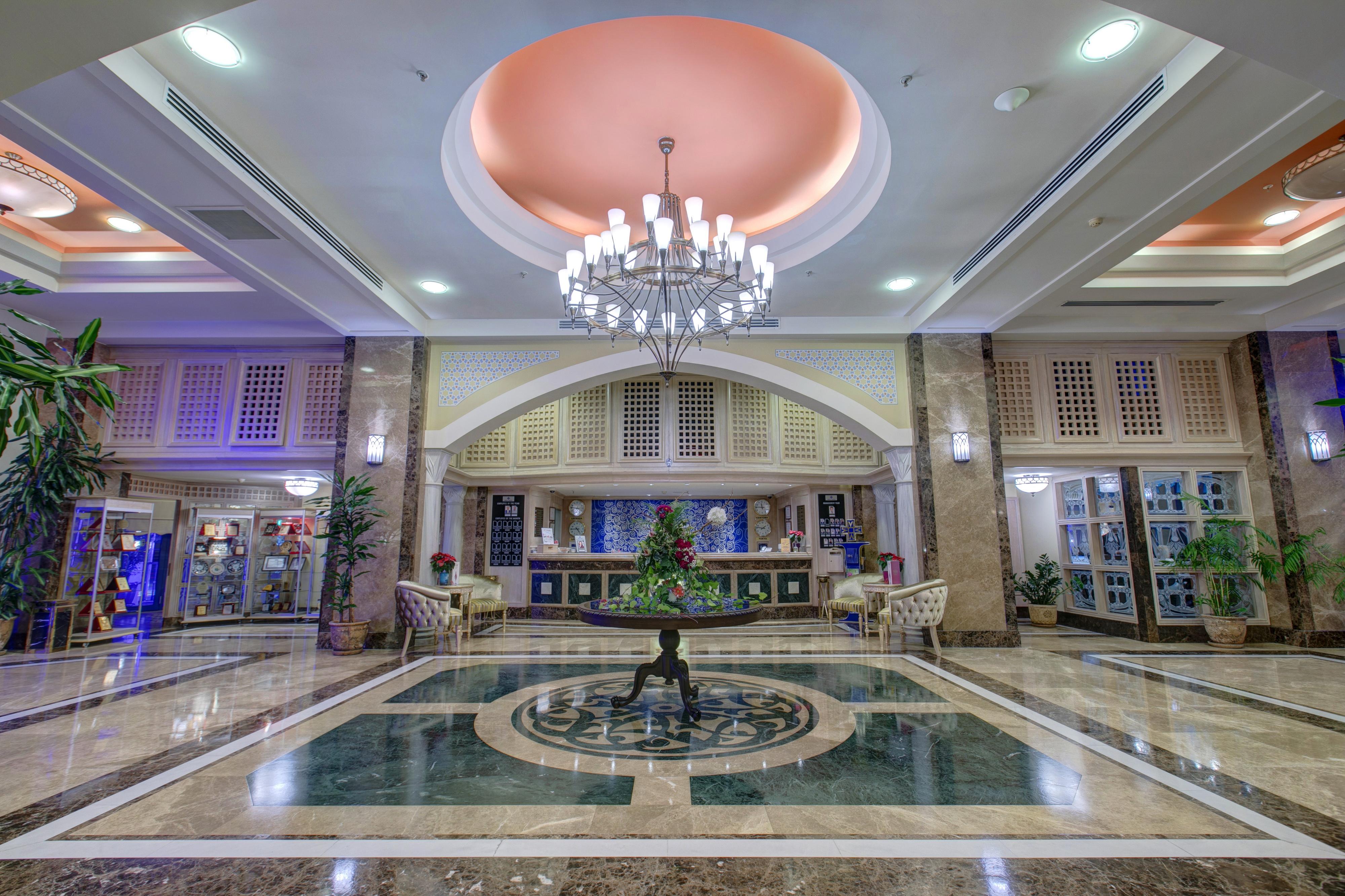 Merit Lefkosa Hotel & Casino 5/70