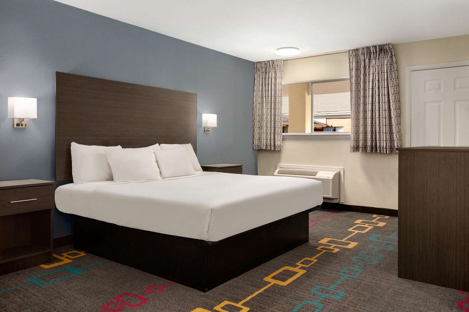 Days Inn by Wyndham Lawton 11/47