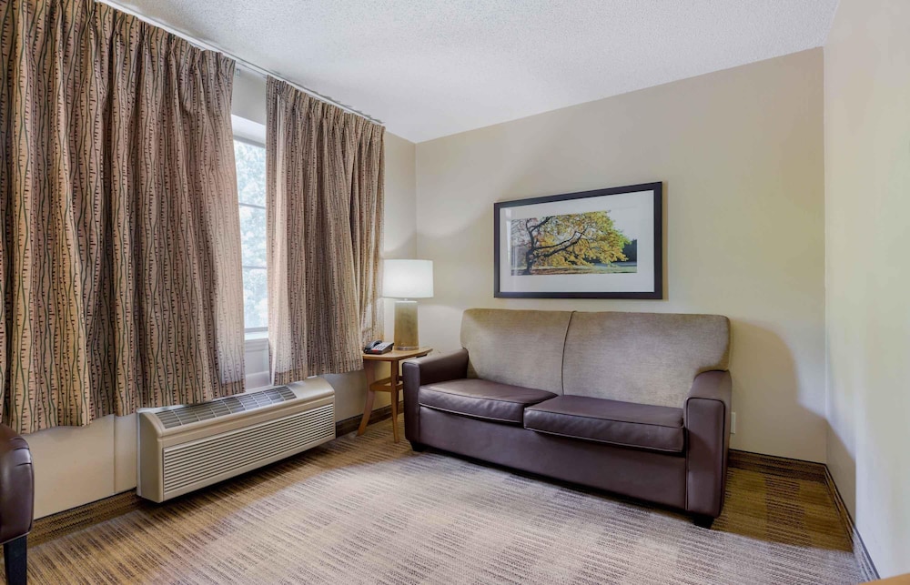 Extended Stay America Raleigh Rtp 4610 Miami Blvd 35/49