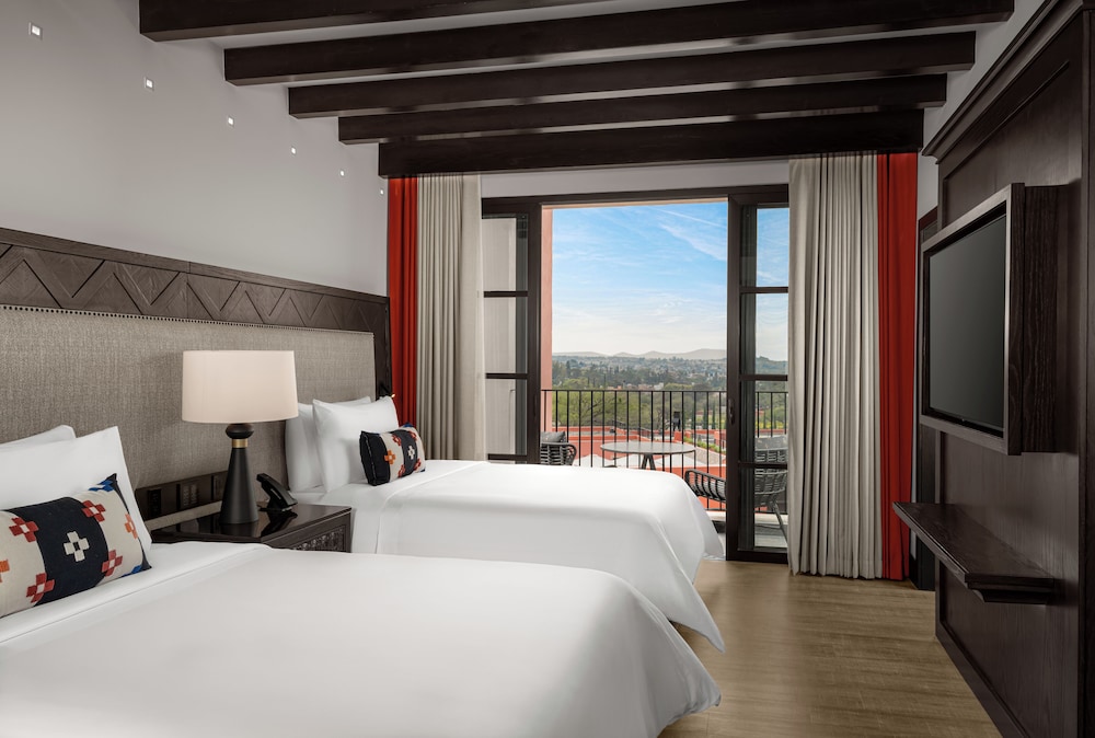 Pueblo Bonito Vantage San Miguel de Allende 16/60