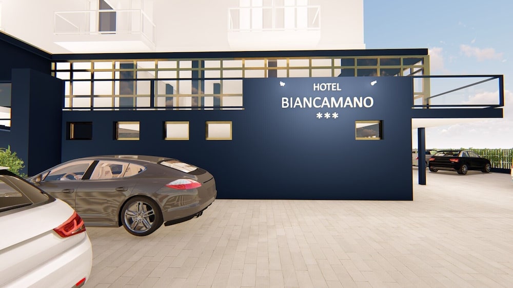 Hotel Biancamano 38/47