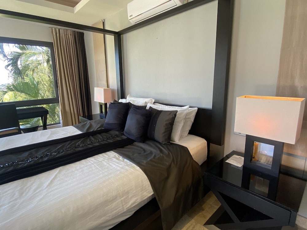3 BEDROOMS, VILLA, SEA VIEW