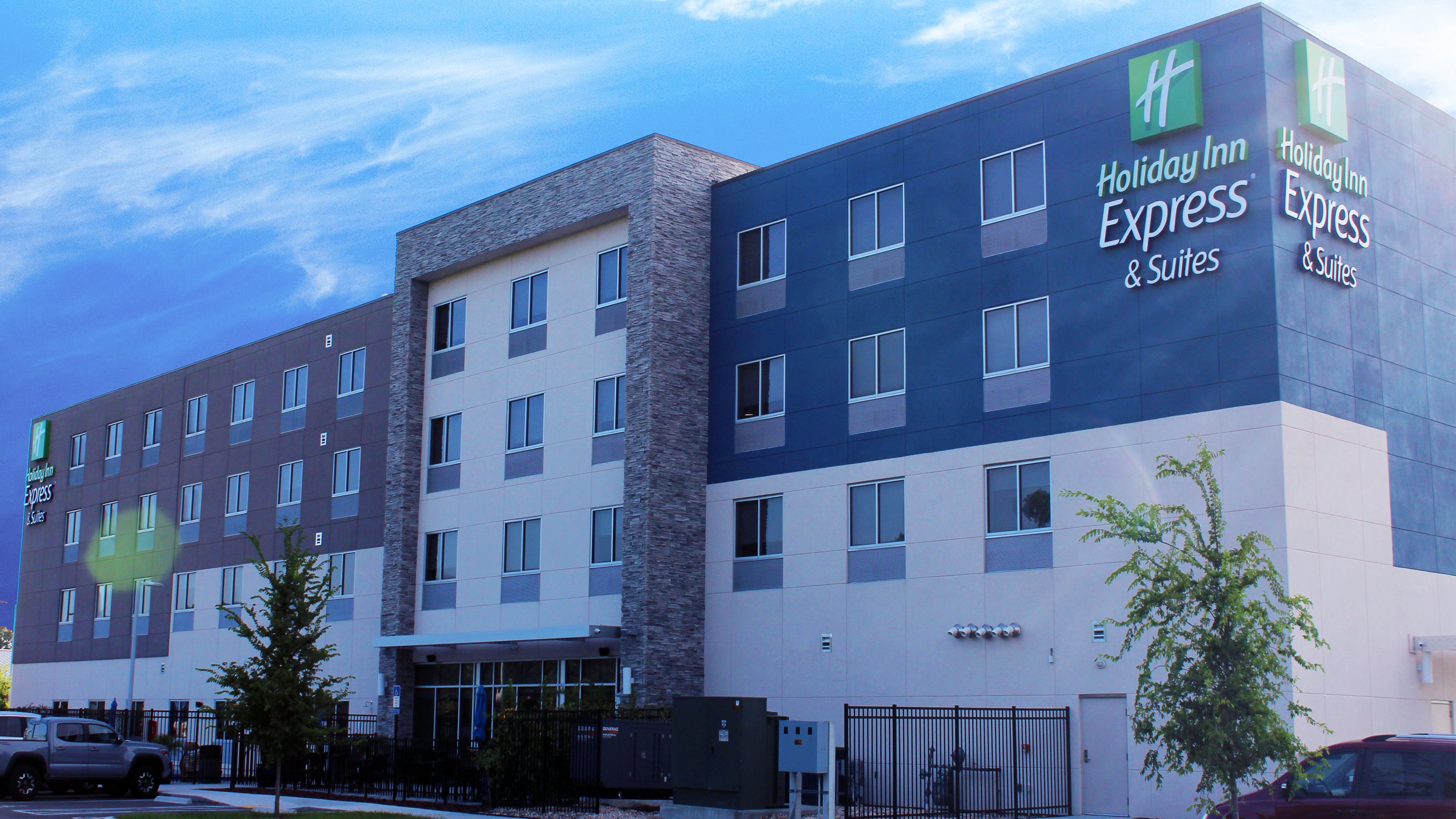 Holiday Inn Express Suites Jacksonville W I295 And I10 2/57