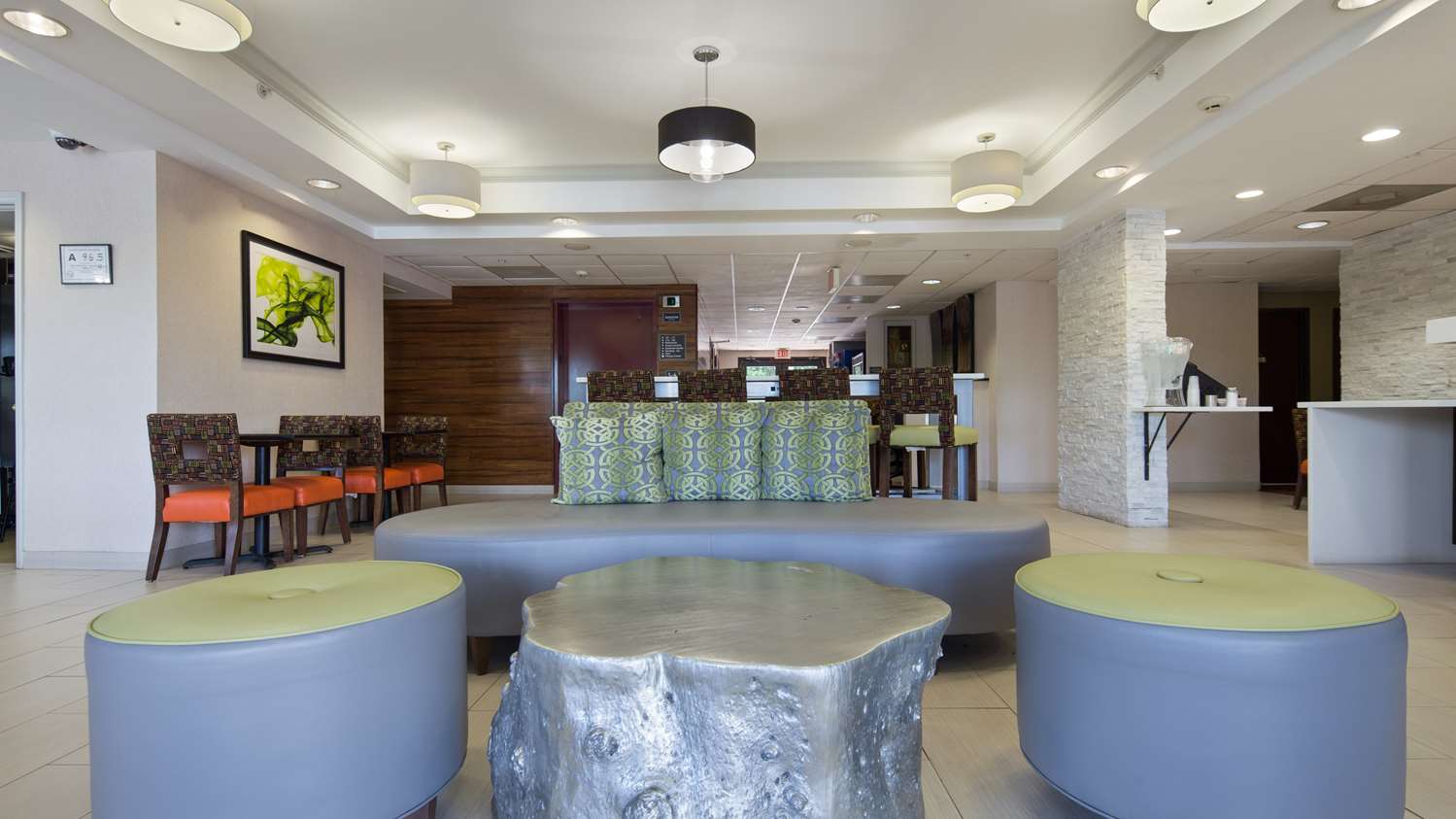 Best Western Plus Huntersville Inn & Suites Near L 2/8