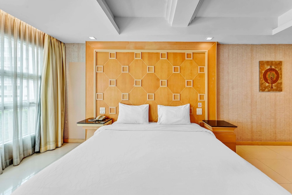UPAR Hotels Sukhumvit 11 Nana 33/49