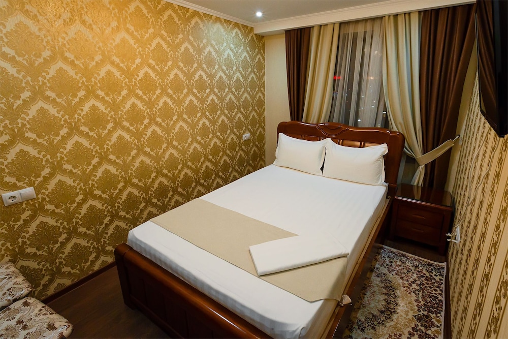 Salut Hotel Almaty 23/30