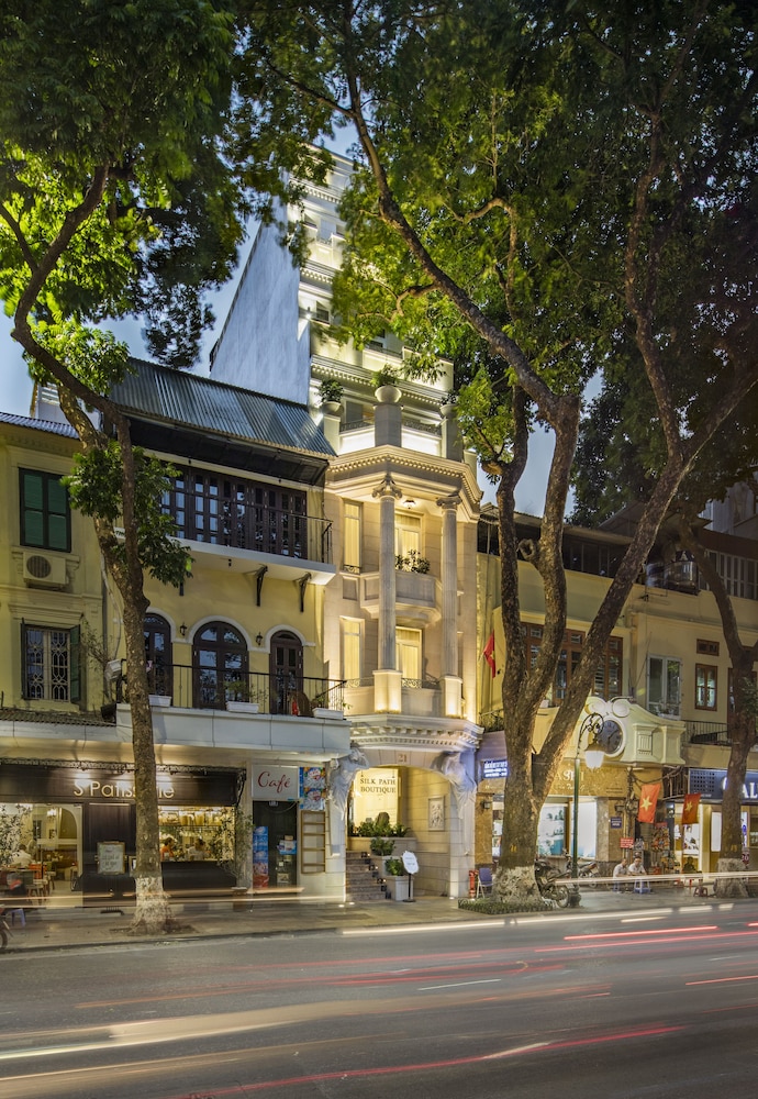 Silk Path Boutique Hanoi in HANOI