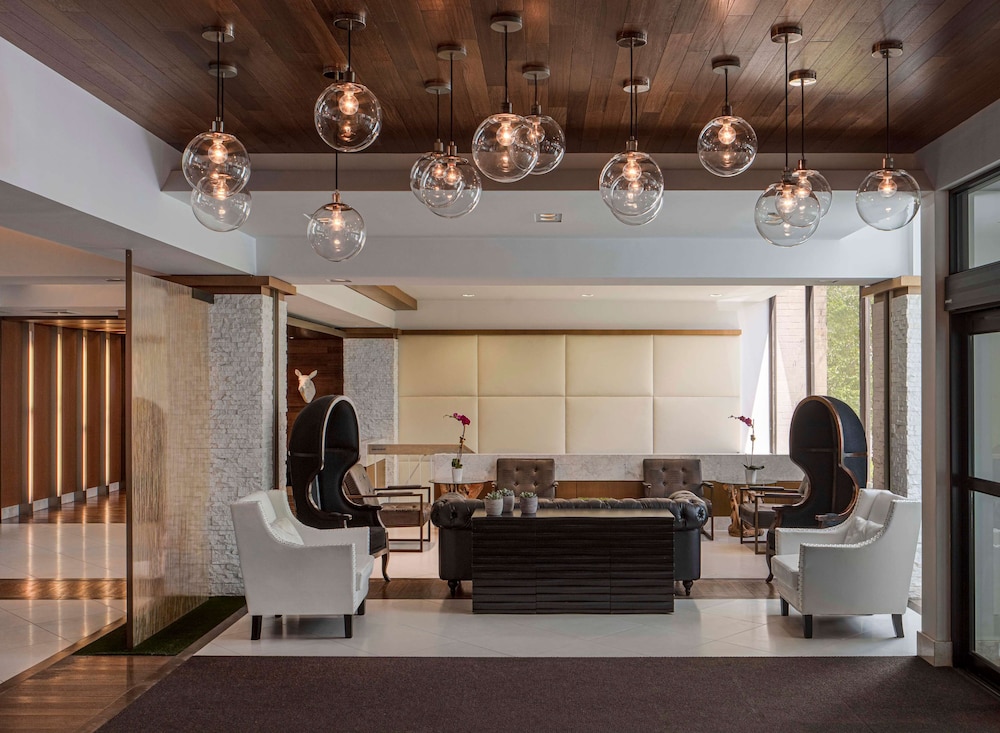 Hotel NoMa, Trademark Collection by Wyndham 7/55
