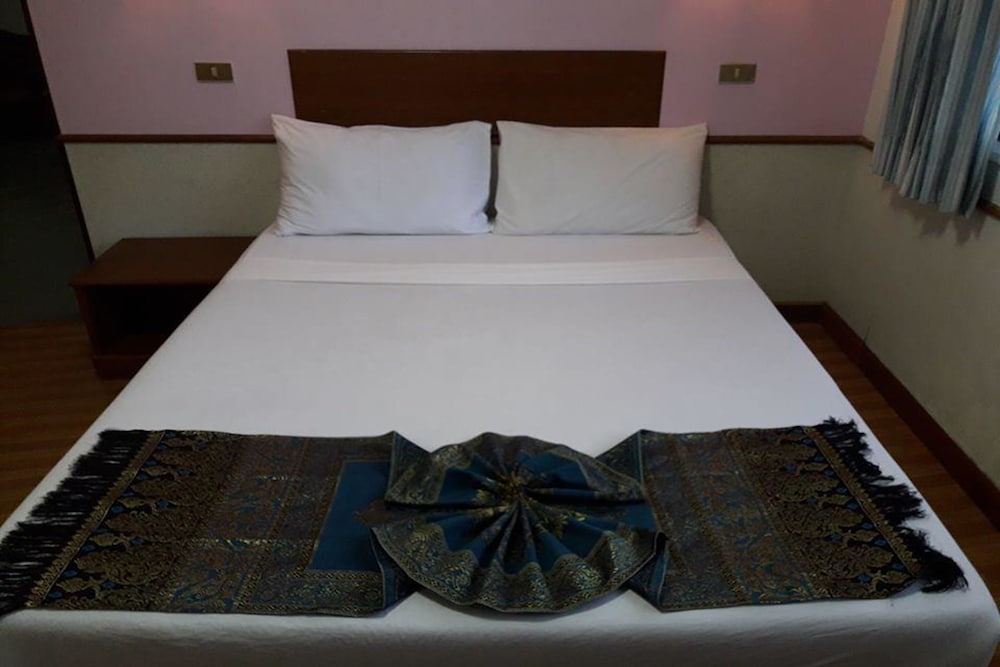 Krabi Grand Hotel photo2