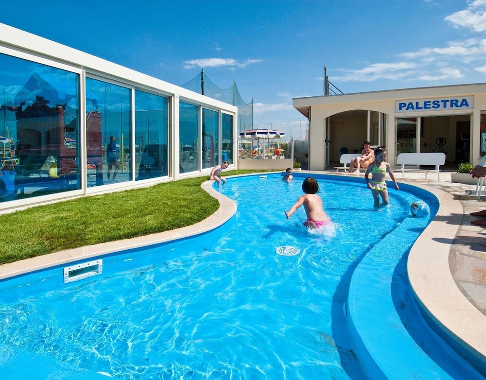Hotel Levante 37/45