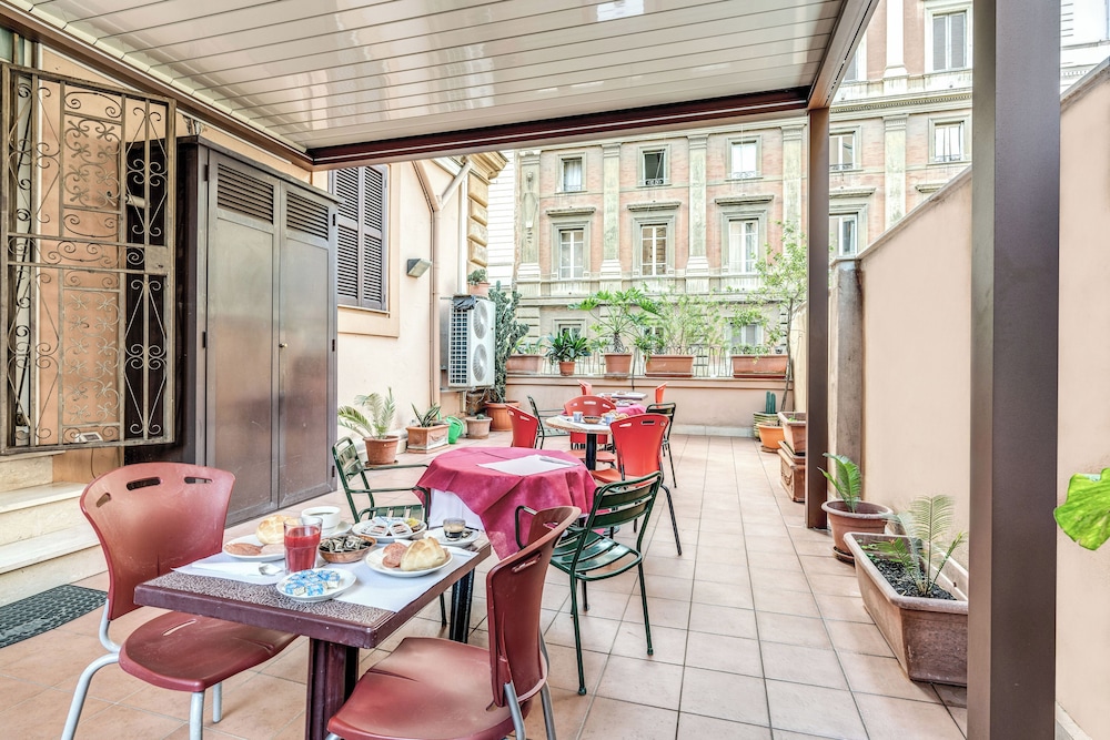 Hotel Milo 37/50