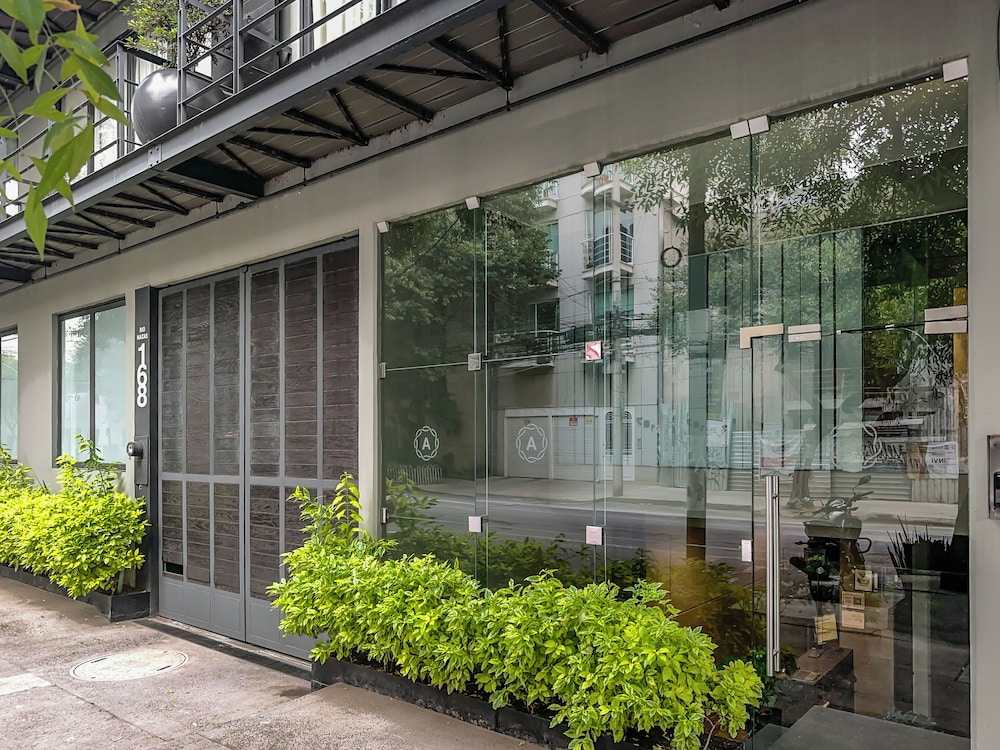 Armonik Suites 2/66