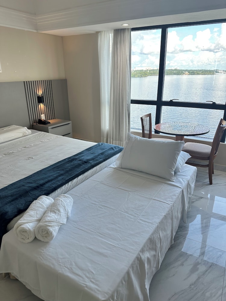 Tropical Executive Hotel 29/62