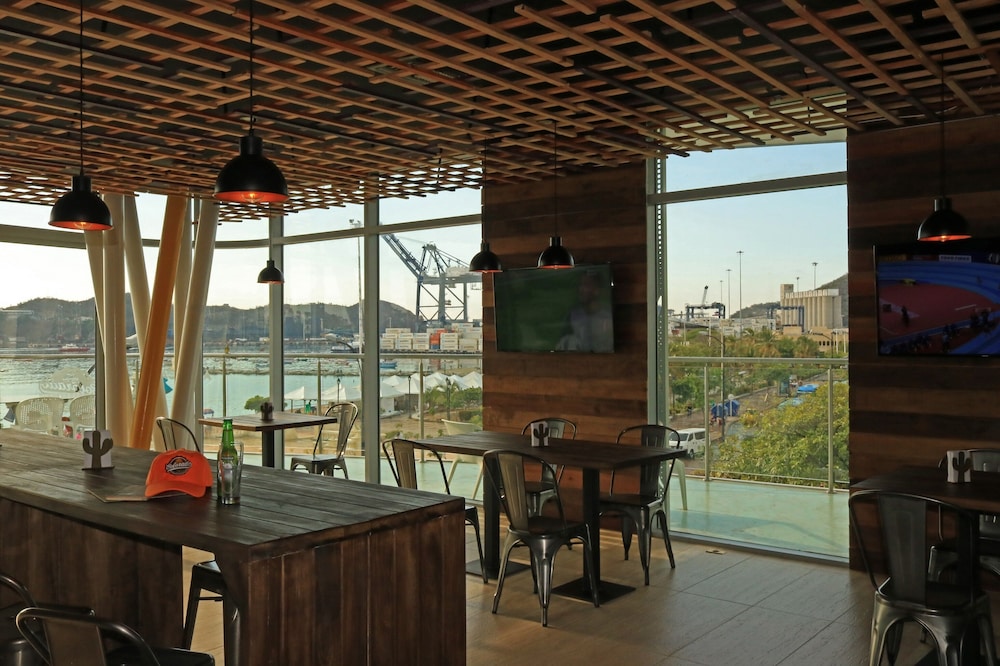 Bluebay Concept Hotel By Xarm Hotels 22/29