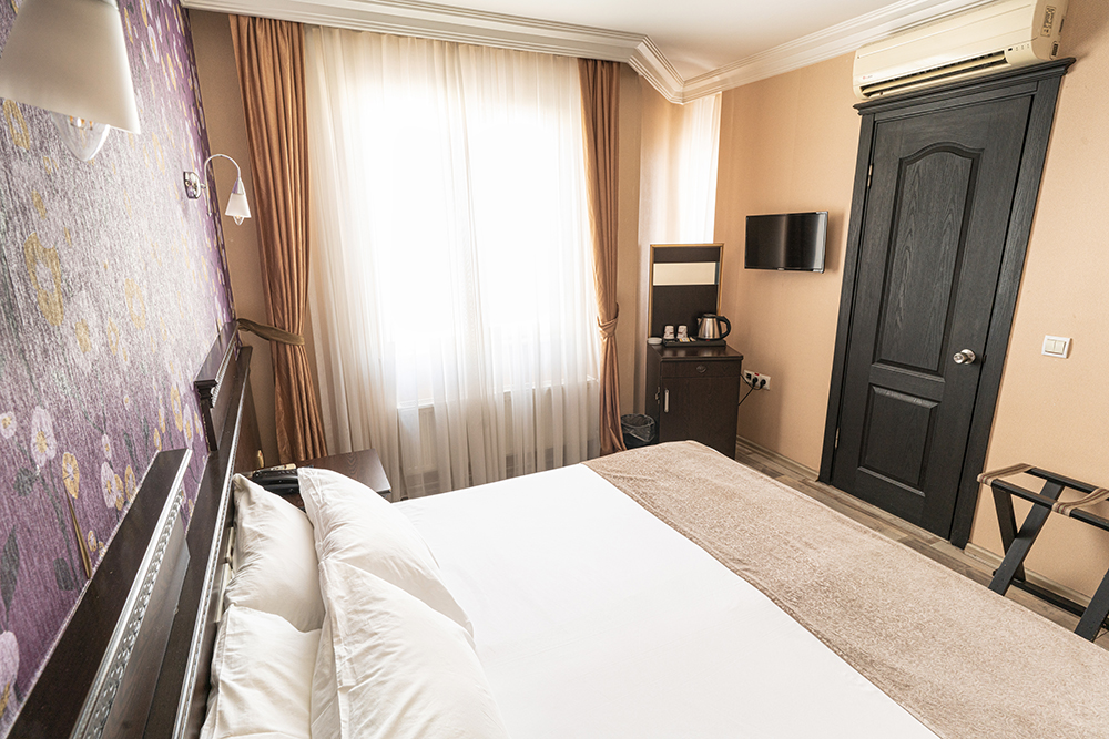 Luxury, Double Bed