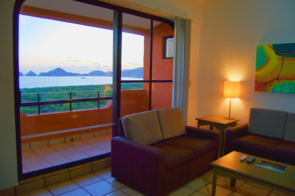 Sunrock Hotel & Suites 28/50