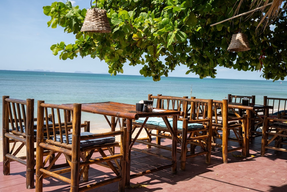 Isara Lanta Resort 23/50