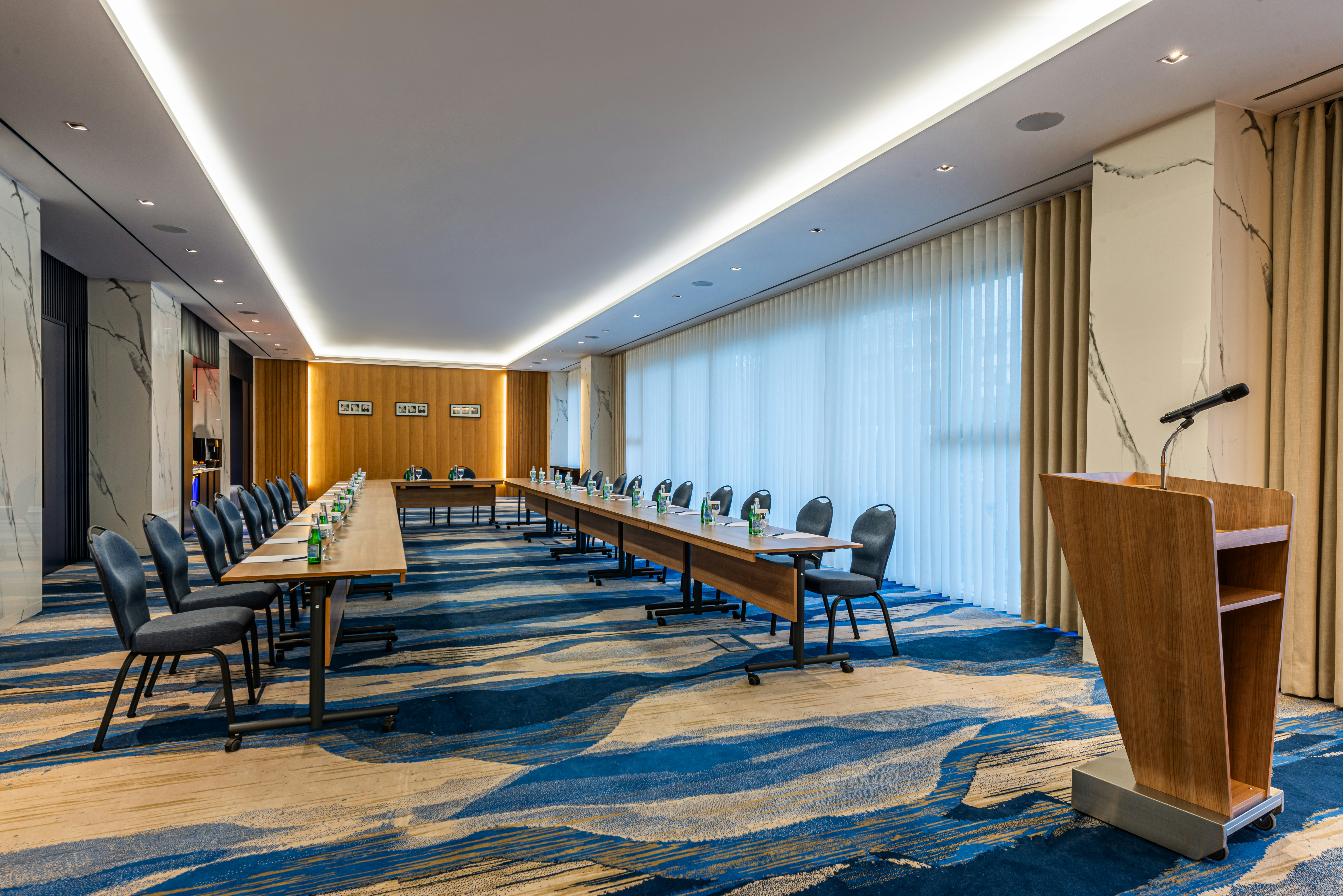 DoubleTree by Hilton Hotel Aqaba 32/70