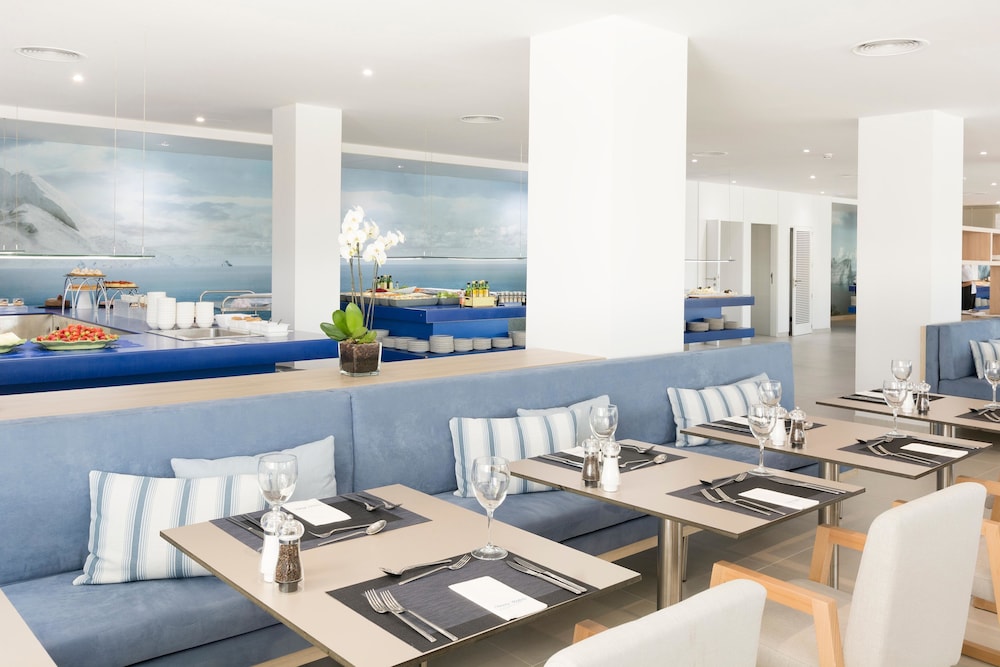 Reverence Mare Hotel Adults Only 33/50
