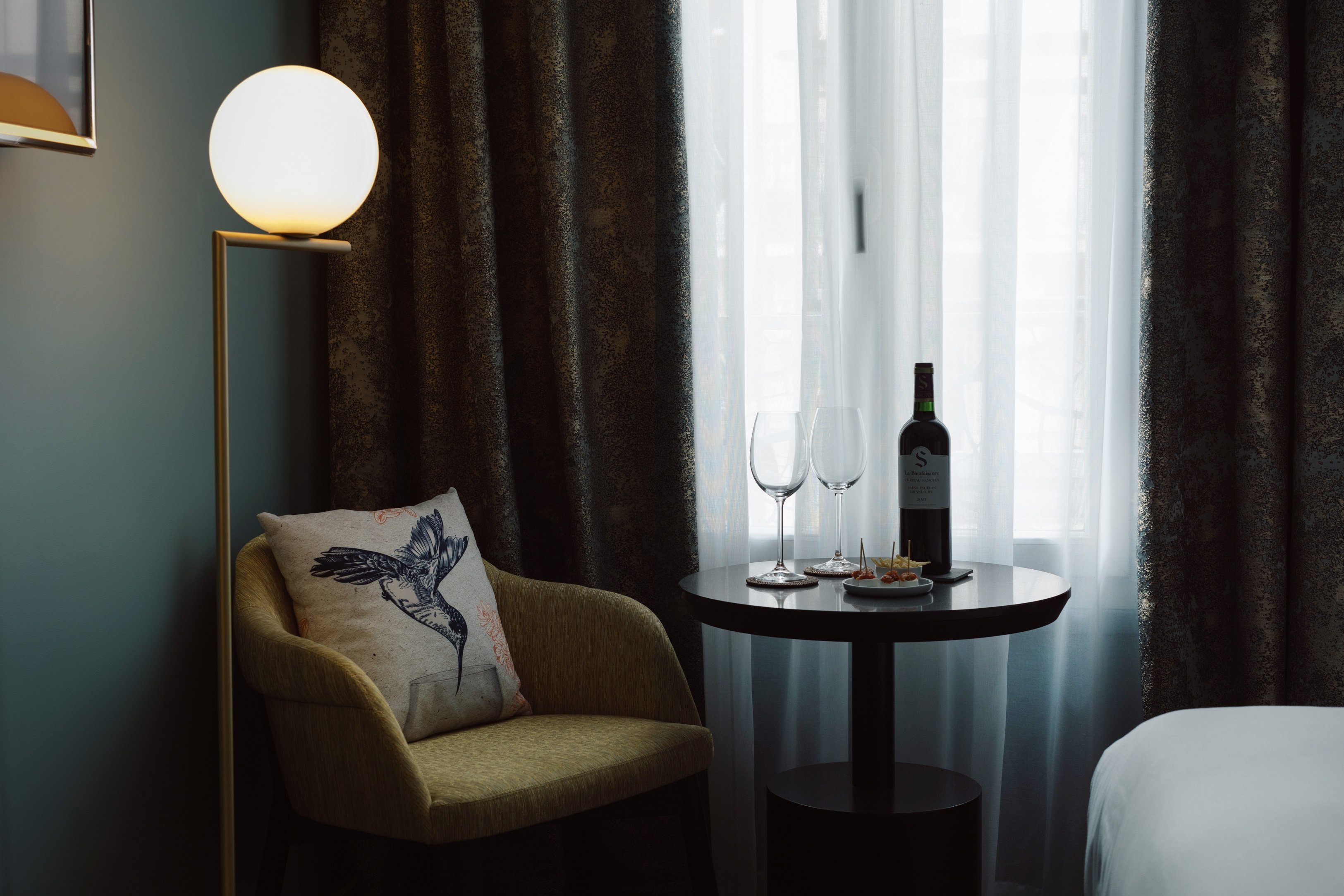 Xo Hotel Formerly Le Pierre Paris Hotel 38/54
