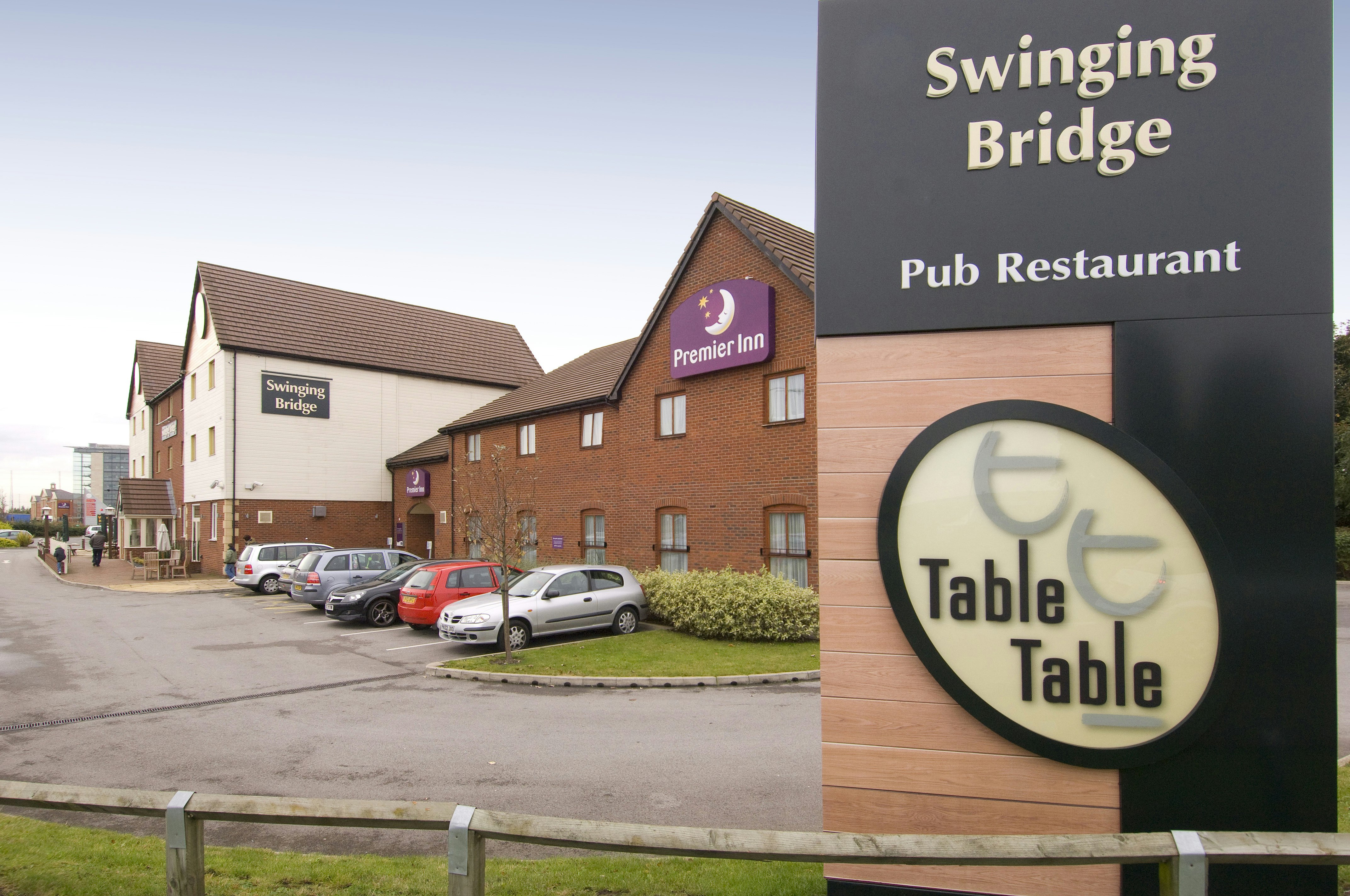 Premier Inn Manchester Trafford Centre North Hotel 18/22