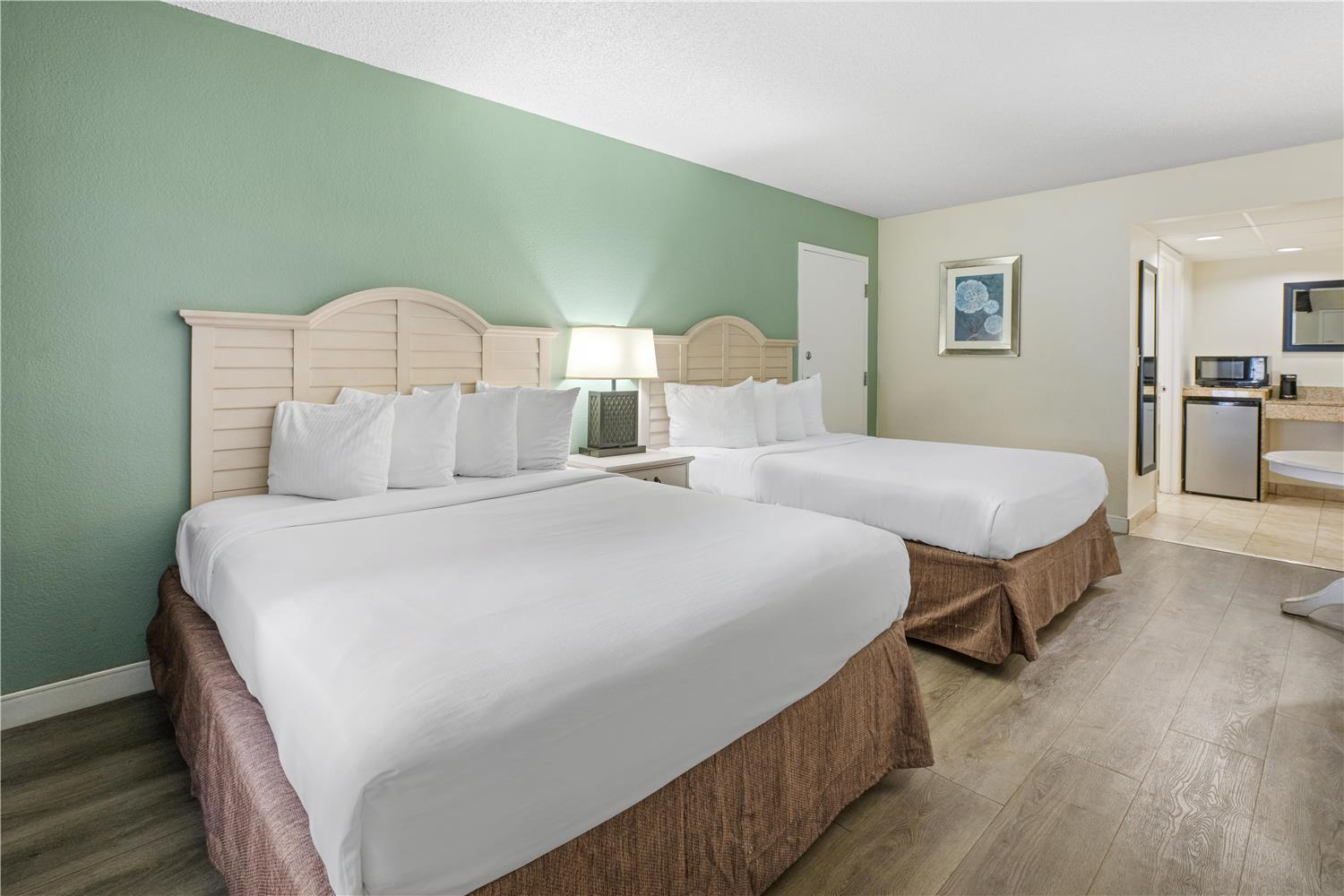 غرفة بسريرين كوين، Best Western Gateway to the Keys 2/4