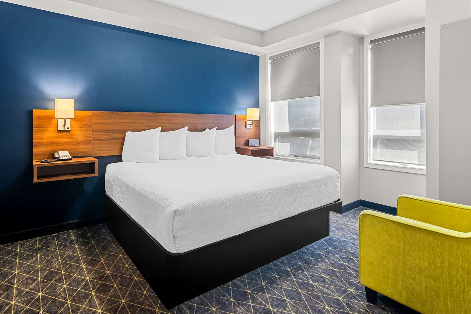 Park Inn by Radisson, Kelowna 10/40