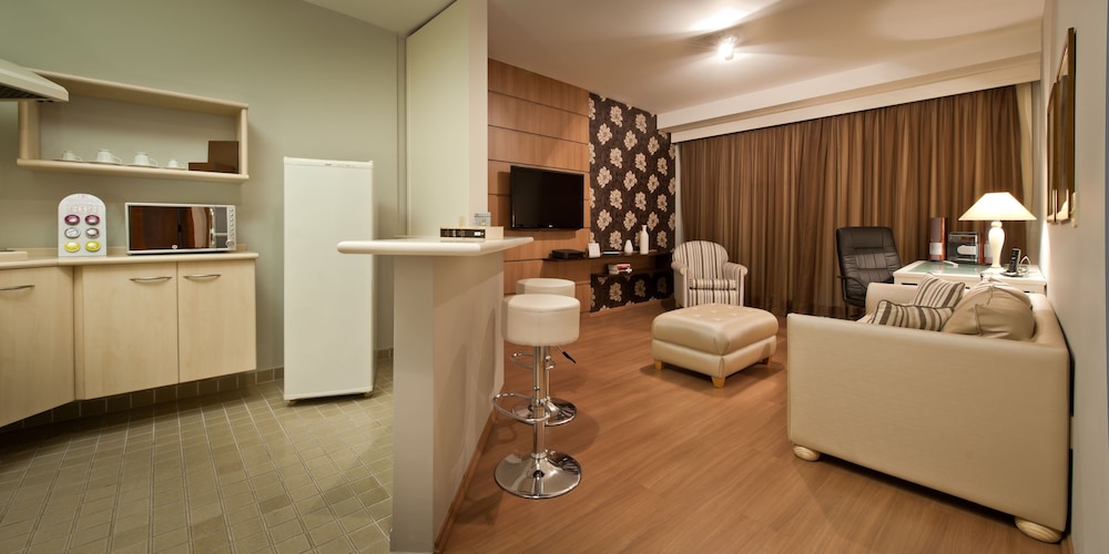 Hb Hotels Sequoia 37/50