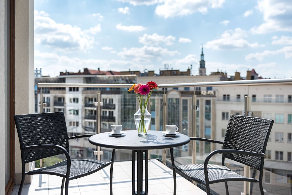 Park Inn by Radisson Poznan 5/75