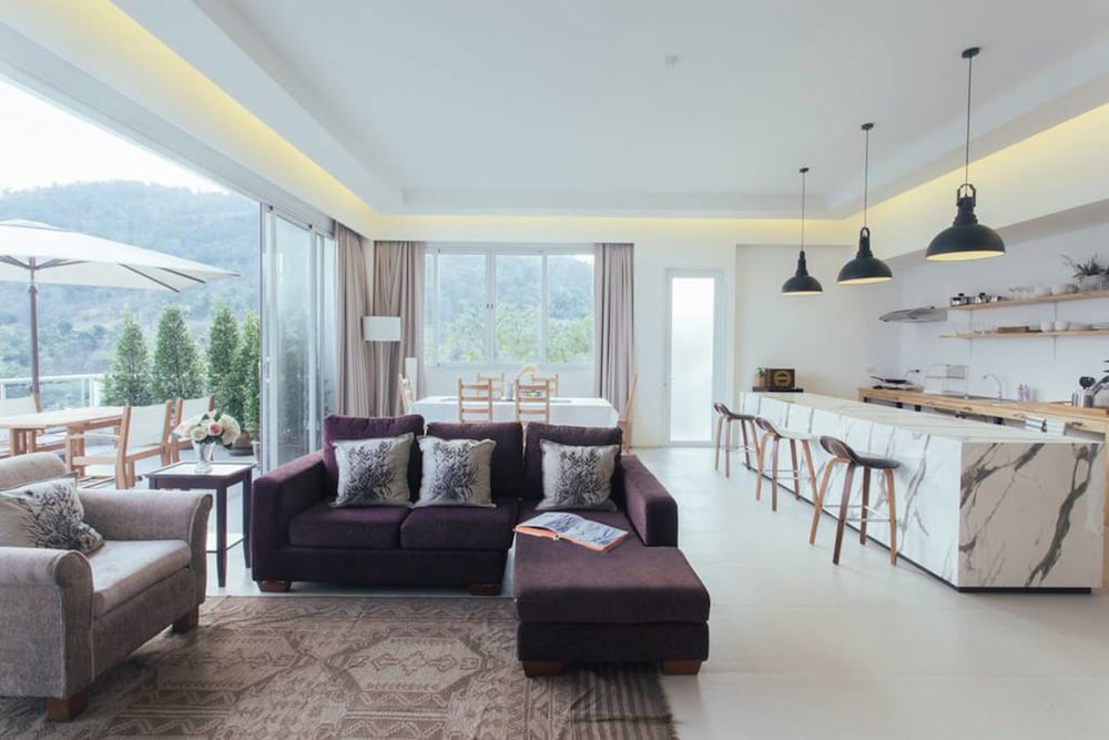 The Peak Residence 9/21