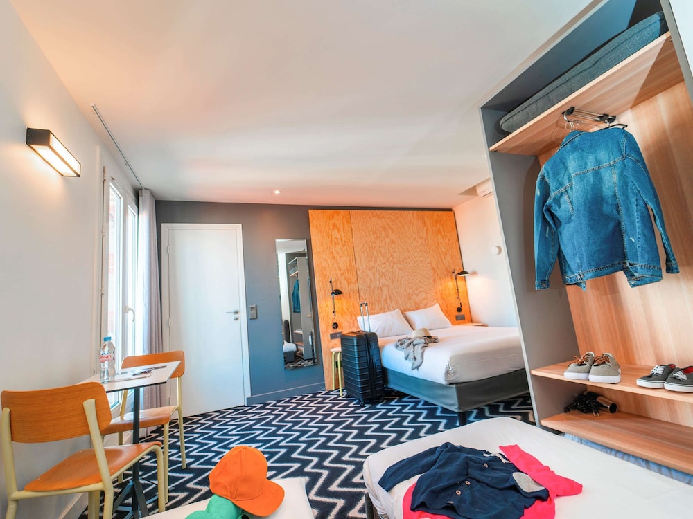 Suite, Double and Twin Beds