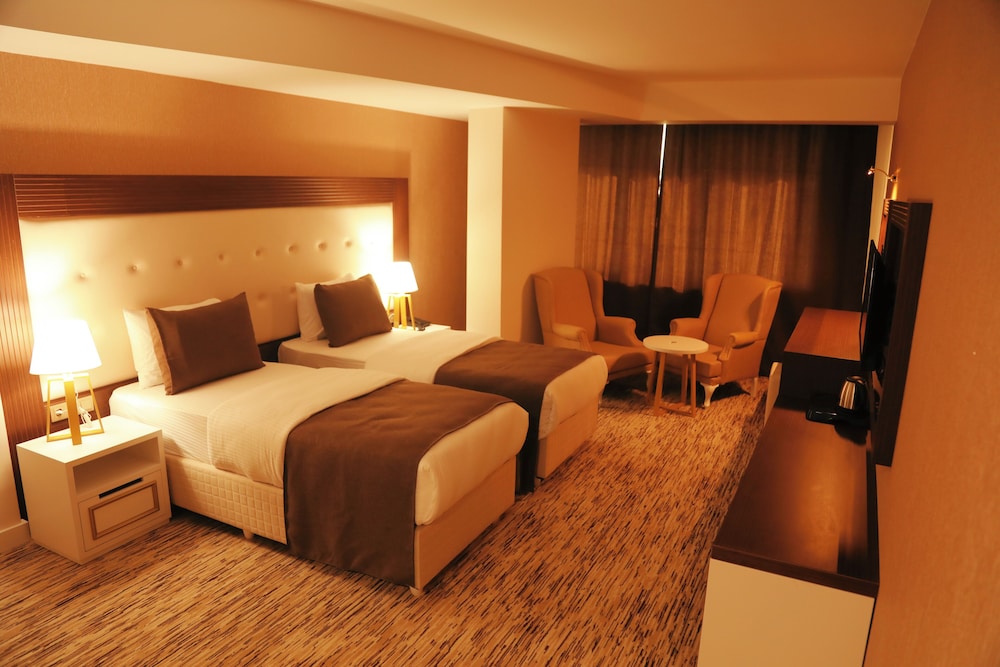 Van Life Otel 25/50