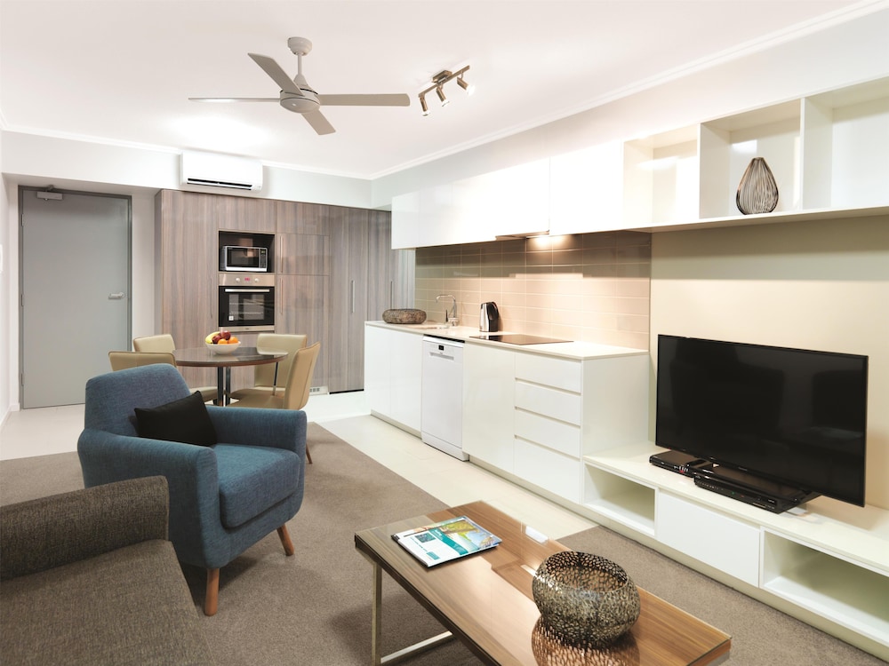 Oaks Mackay Carlyle Suites 40/55